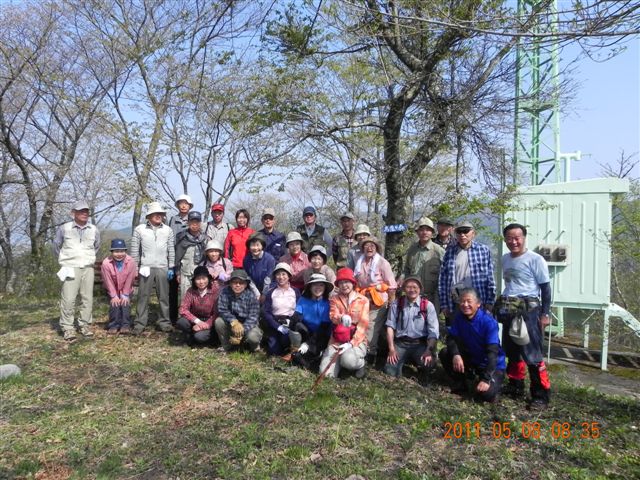  �G�e�P�X�̎R��